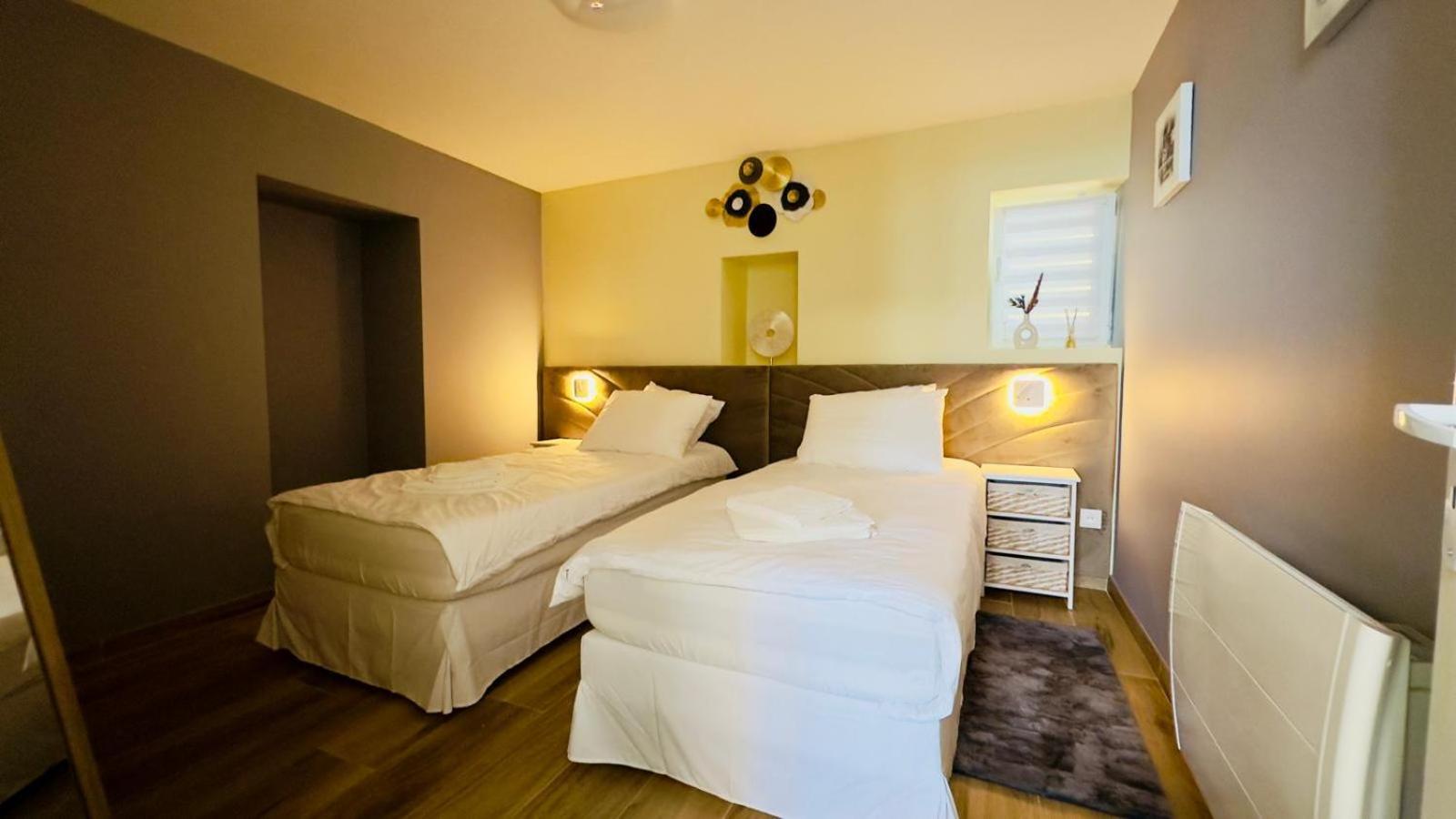 Appartement Cosy A Réminiac Buitenkant foto